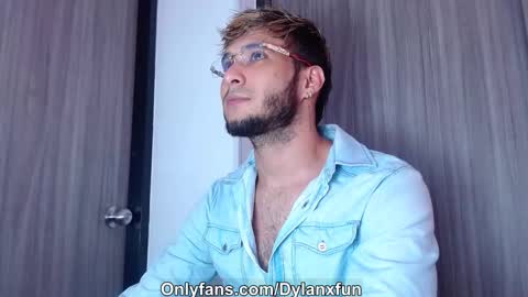 dylanxfun online show from October 7, 9:01 pm