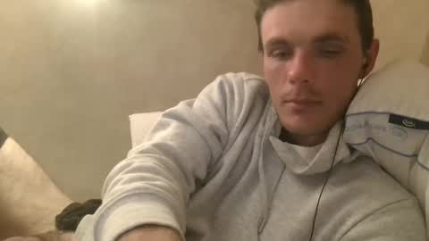 Snapshot of dylp400 chatting on January 30, 9:04 pm dylp400 online show from January 30, 9:04 pm