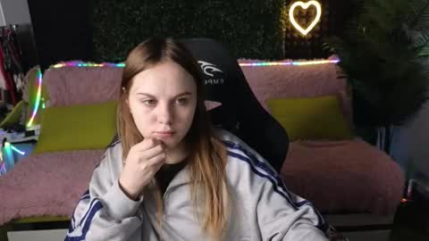 Dyna online show from September 30, 2:38 am