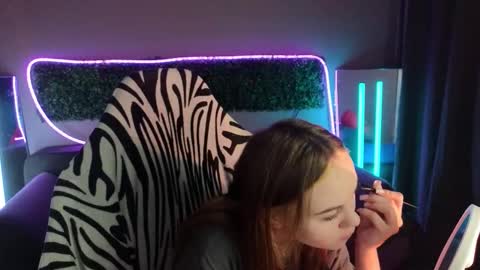 Dyna online show from November 14, 2:32 am