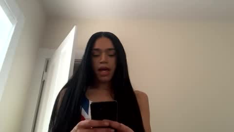 Dynasty online show from January 13, 6:38 pm