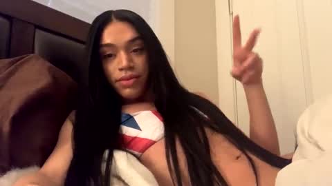 Dynasty online show from January 13, 9:42 pm