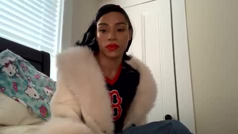 Dynasty online show from March 9, 9:36 pm