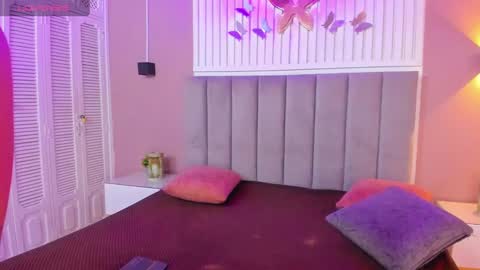 Juana online show from January 19, 11:45 am