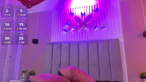 Juana online show from September 10, 11:10 am