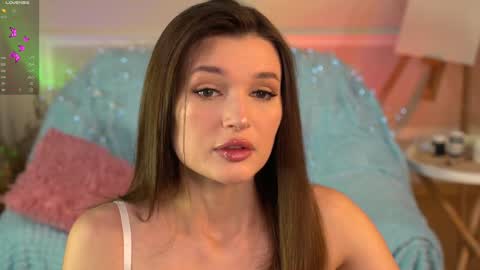 Eva online show from December 7, 3:30 pm