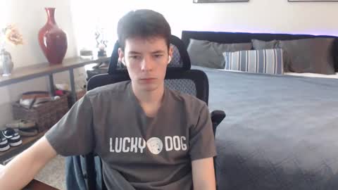 Alex online show from April 22, 5:03 pm