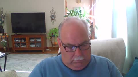 earl52 online show from September 26, 7:29 pm