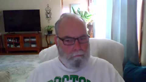 earl52 online show from June 9, 10:21 pm