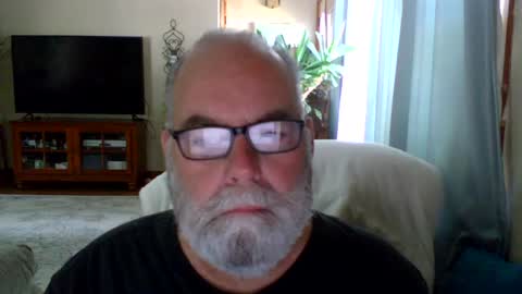 earl52 online show from June 20, 12:41 pm