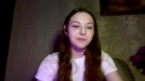 Yuni online show from March 2, 5:31 pm