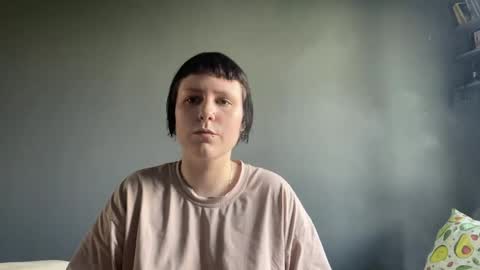Snapshot of earthascritchfield chatting on May 20, 9:37 am Rina online show from May 20, 9:37 am
