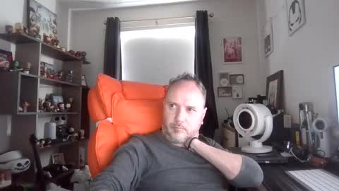 Snapshot of eastmidssoul chatting on June 19, 8:18 am eastmidssoul online show from June 19, 8:18 am