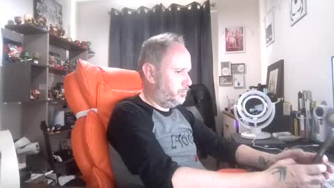 Snapshot of eastmidssoul chatting on June 25, 7:57 am eastmidssoul online show from June 25, 7:57 am