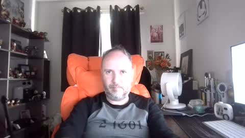 Snapshot of eastmidssoul chatting on June 26, 7:35 am eastmidssoul online show from June 26, 7:35 am