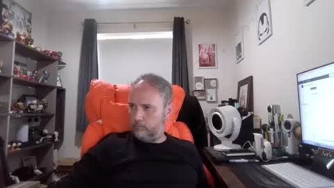 Snapshot of eastmidssoul chatting on July 15, 9:14 am eastmidssoul online show from July 15, 9:14 am