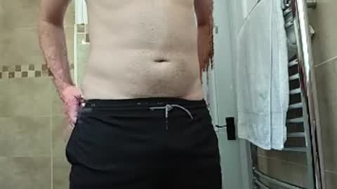 Snapshot of easy_fit00 chatting on June 27, 11:48 am easy_fit00 online show from June 27, 11:48 am