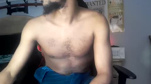 TWITTER   INSTAGRAM    easybreezy20   ONLINE 1230 AM TO 7AM online show from October 28, 7:01 am