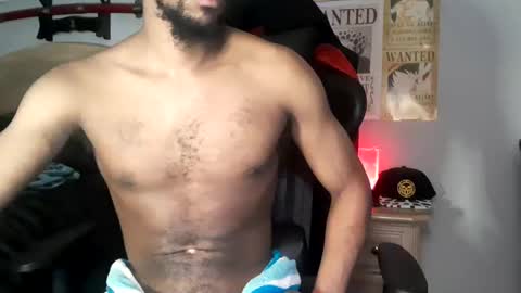 TWITTER   INSTAGRAM    easybreezy20   ONLINE 1230 AM TO 7AM online show from October 29, 6:48 am