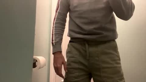 Snapshot of easyfrenchguy chatting on November 3, 12:17 pm French Guy online show from November 3, 12:17 pm