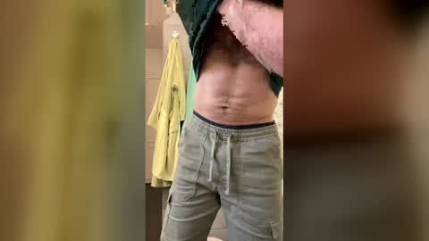 Snapshot of easyfrenchguy chatting on December 22, 12:35 pm French Guy online show from December 22, 12:35 pm