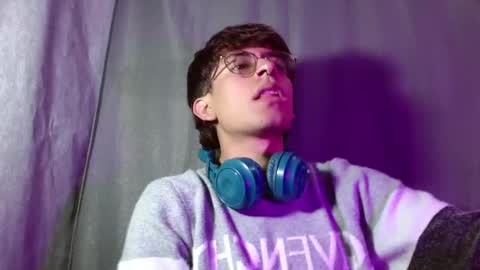 Snapshot of eather_luxury chatting on January 26, 12:58 am eather_luxury online show from January 26, 12:58 am