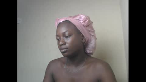 Snapshot of eatuupx chatting on January 10, 7:46 am eatuupx online show from January 10, 7:46 am