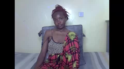 Snapshot of eboniana chatting on May 5, 9:28 am eboniana online show from May 5, 9:28 am