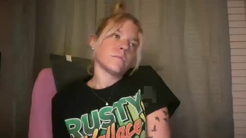 americnbarbie online show from February 22, 7:08 am