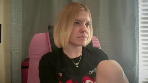 americnbarbie online show from March 27, 7:24 pm