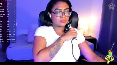 Snapshot of ebony__queen2 chatting on July 6, 8:00 pm ebony__queen2 online show from July 6, 8:00 pm