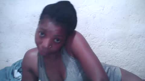 Snapshot of ebony_candy1998 chatting on March 12, 7:38 pm ebony_candy1998 online show from March 12, 7:38 pm