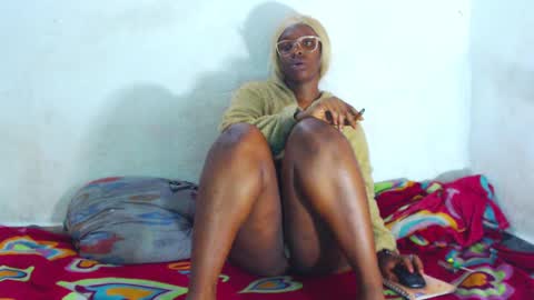 Snapshot of ebony_chayna chatting on December 30, 2:20 am chayna smith online show from December 30, 2:20 am