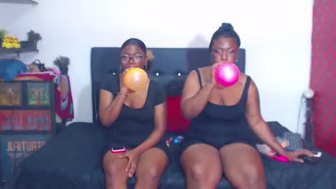 Snapshot of ebony_chayna chatting on September 13, 6:18 pm chayna smith online show from September 13, 6:18 pm