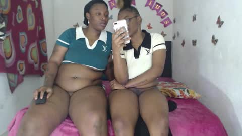 Snapshot of ebony_chayna chatting on October 9, 9:24 pm chayna smith online show from October 9, 9:24 pm