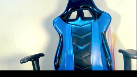 Snapshot of ebony_choco2 chatting on January 30, 12:06 pm ebony choco2 online show from January 30, 12:06 pm