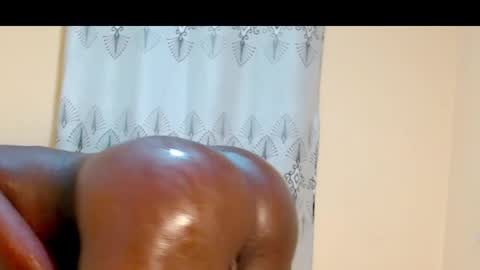 Snapshot of ebony_choco2 chatting on March 8, 7:09 pm ebony choco2 online show from March 8, 7:09 pm