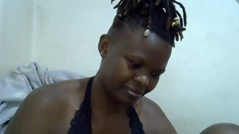 ebony_cuttey30 online show from July 13, 7:33 am