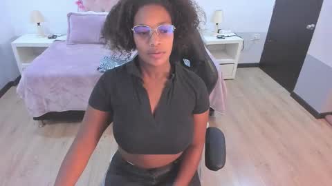 ebony_fantasy2 online show from October 12, 12:15 pm