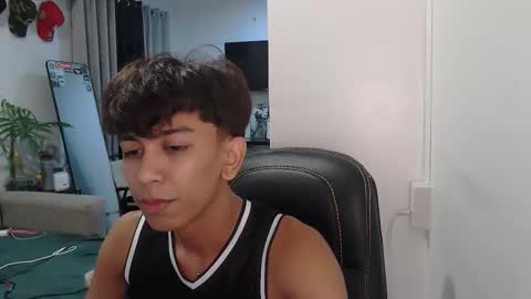 Snapshot of ebony_fuckboy chatting on March 12, 3:18 pm ebony_fuckboy online show from March 12, 3:18 pm