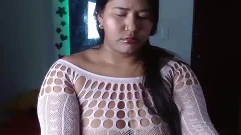 ebony_luna1 online show from June 22, 8:39 pm