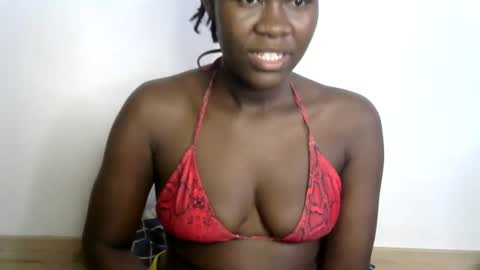 ebony_lynne online show from June 15, 5:26 pm