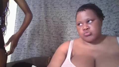 ebony_magixs online show from September 12, 10:15 am