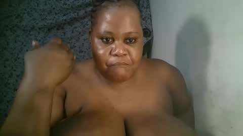 ebony_magixs online show from April 10, 11:20 pm