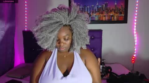 LINA  online show from April 22, 3:20 am