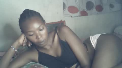 ebony_phoenix12 online show from December 5, 8:01 am