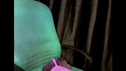 Snapshot of ebony_plumx12 chatting on September 24, 8:06 am Prisy online show from September 24, 8:06 am