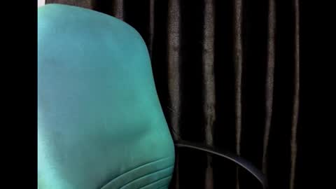 Snapshot of ebony_plumx12 chatting on October 10, 8:35 am Prisy online show from October 10, 8:35 am