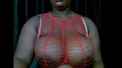 Snapshot of ebony_plumx12 chatting on October 13, 8:03 am Prisy online show from October 13, 8:03 am