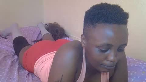 Snapshot of ebony_rubie chatting on November 29, 7:55 am ebony_rubie online show from November 29, 7:55 am